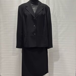 Suit Studio 3 Button Black Skirt Suit fully lined,  Size 22W